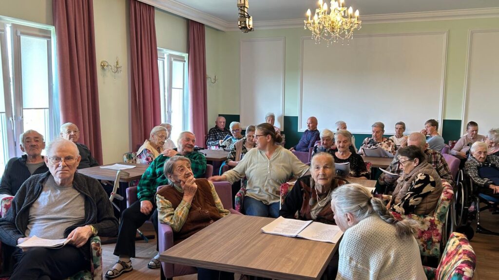 Maj, co nas chłodno potraktował, postanowiliśmy nieco z przekorą śpiewnie pożegnać! Pomógł nam w tym