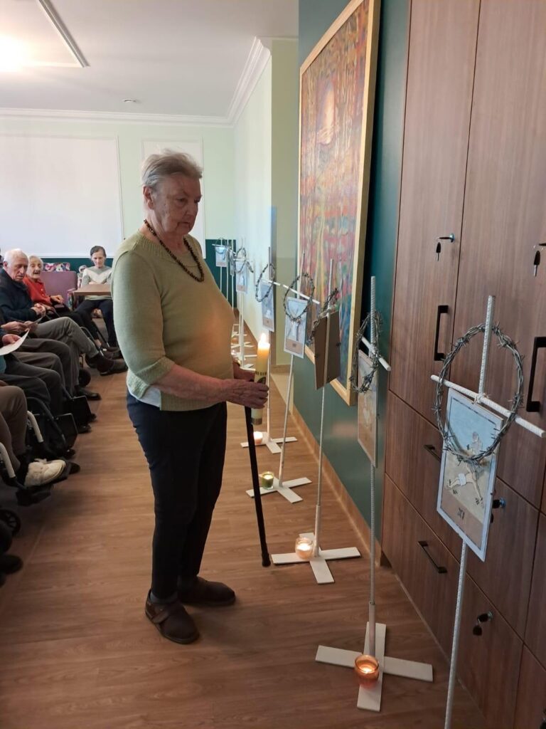 Czas świąt rozpoczęty, szczególna chwila dzisiejszego dnia to Misterium Męki Pańskiej takie nasze od